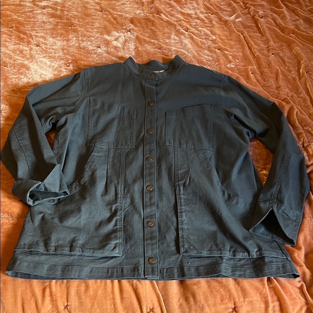 Duluth Trading Co women’s Blue Artisan Jacket Medium